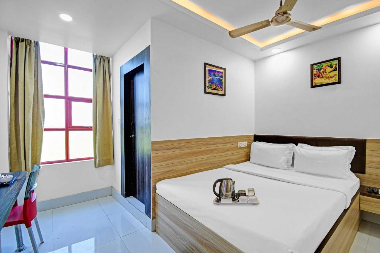 Hotel Oyo Townhouse 779 Gods County Tarapith Exterior foto
