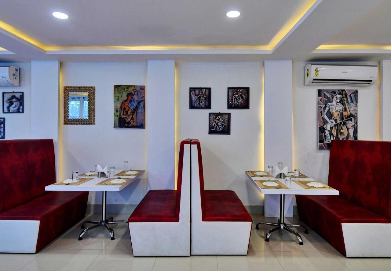Hotel Oyo Townhouse 779 Gods County Tarapith Exterior foto